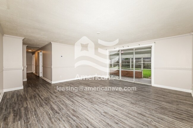 Building Photo - 5335 Flotron Dr
