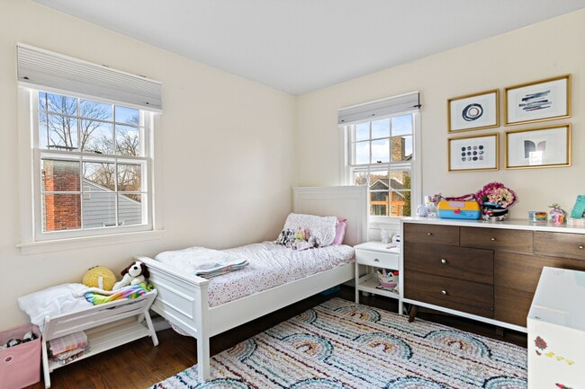 Building Photo - 38A Orchard St