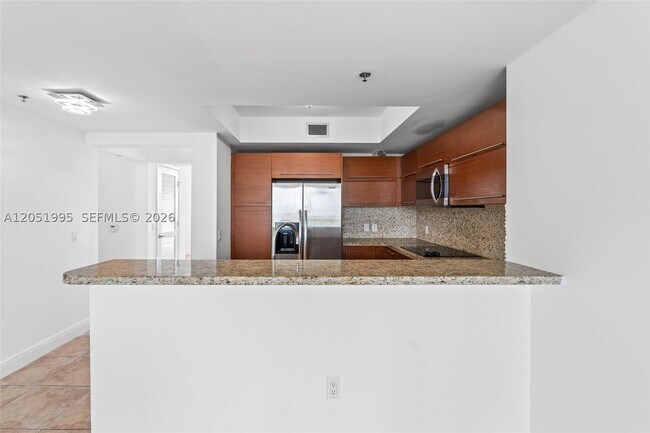 Building Photo - 2681 N Flamingo Rd