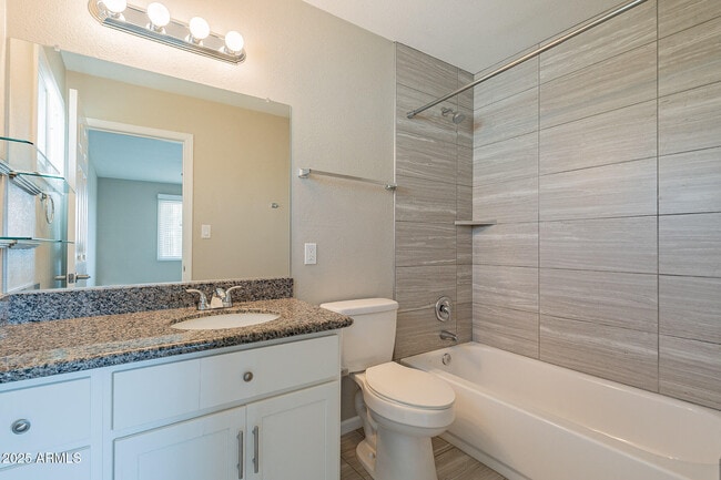 Building Photo - 1274 E Hermosa Dr