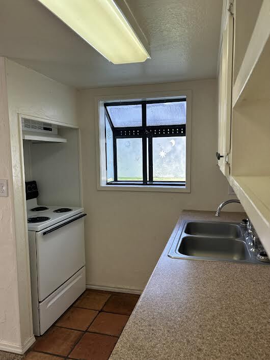 Building Photo - 26601 Primrose Ct