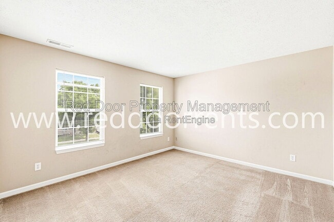 Building Photo - 12419 Deerview Dr