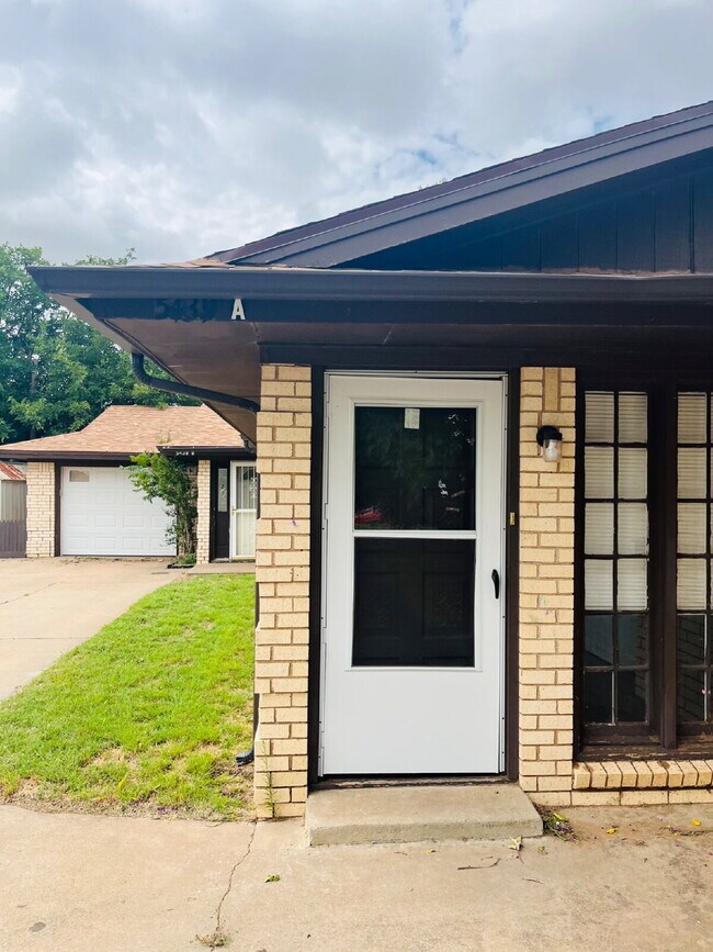 Primary Photo - 2 Bedroom Duplex
