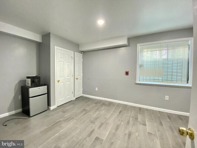 Building Photo - 1723 N 17th St