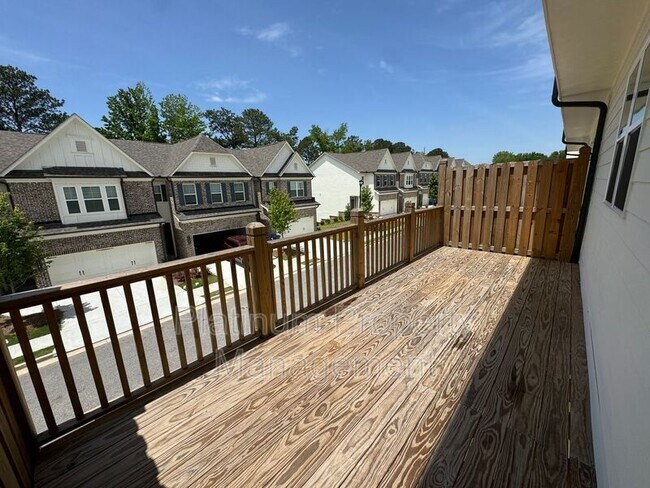 Building Photo - 1592 Laurel Blossom Walk
