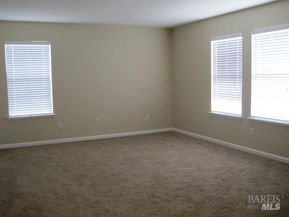 Building Photo - 111 Chimney Rock Ct