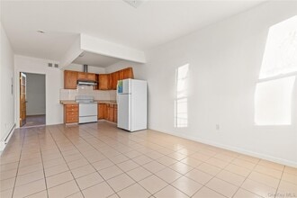 Building Photo - 1644 Atlantic Ave
