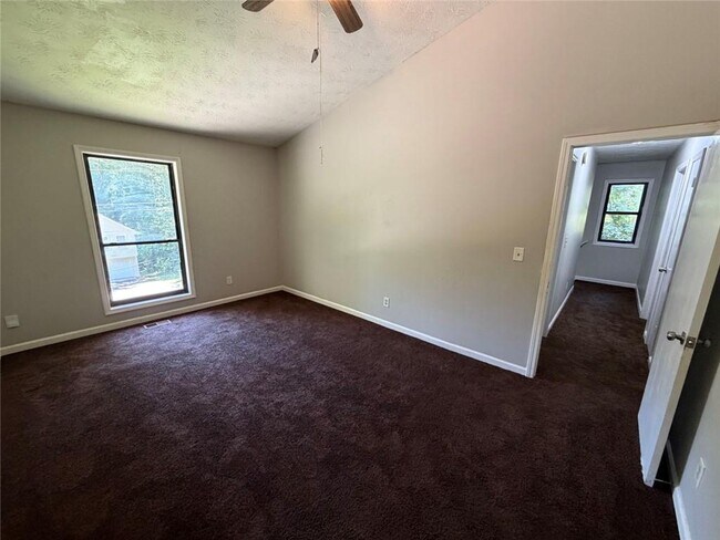 Building Photo - 1386 Williamsburg Ln