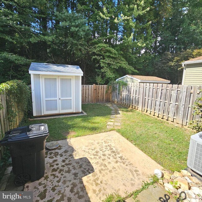 Building Photo - 5428 Donnelly Ct