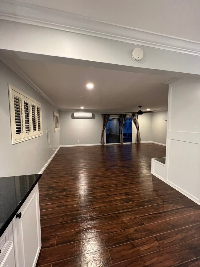 Building Photo - 7617 Prairie Mound Way