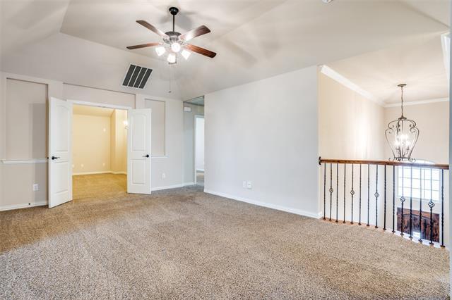 Building Photo - 3303 Robin Trl