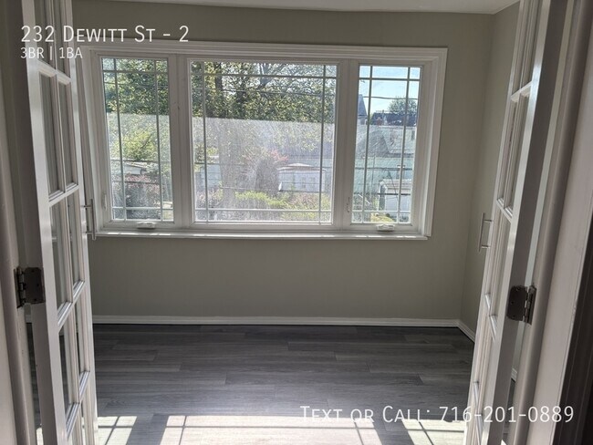 Building Photo - 232 Dewitt St