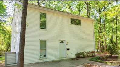 Building Photo - 1421 Bogart St