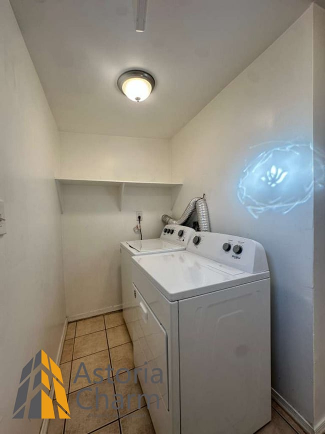 Building Photo - Move in by March 31st - Pick your move in incentive: A TV, 1 month free on a 13th month lease, or...