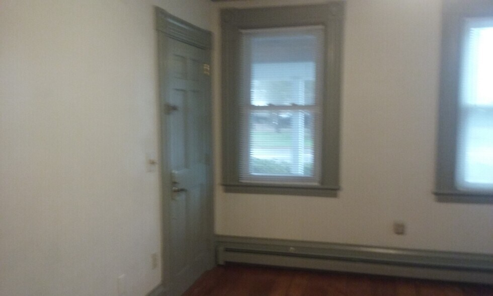 Building Photo - 1500 Ocean St