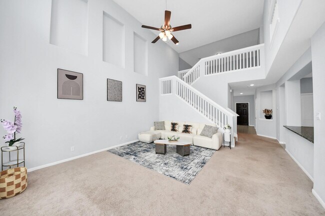 Building Photo - 208 Salange Ln