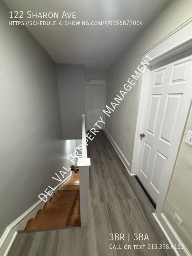 Building Photo - 122 Sharon Ave