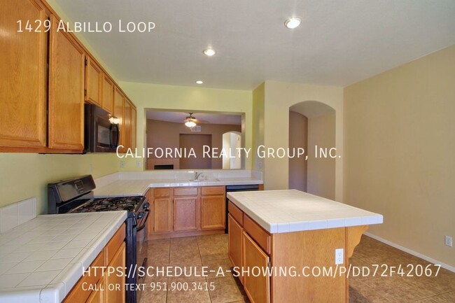 Building Photo - 1429 Albillo Loop
