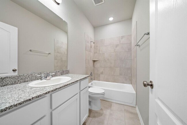 Building Photo - 834 Redinger Ridge Dr