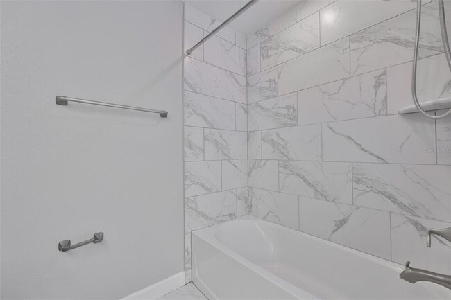 Building Photo - 1547 W Cass St