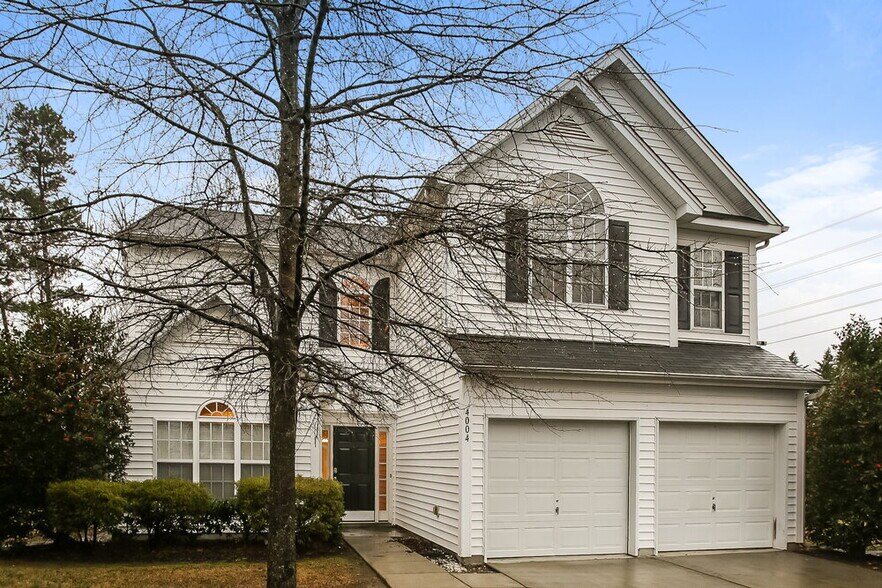 Building Photo - 4004 Houldsworth Dr