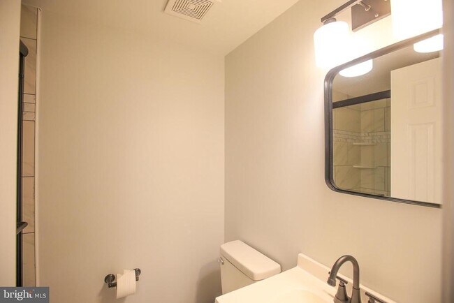 Building Photo - 4752 Carterwood Dr