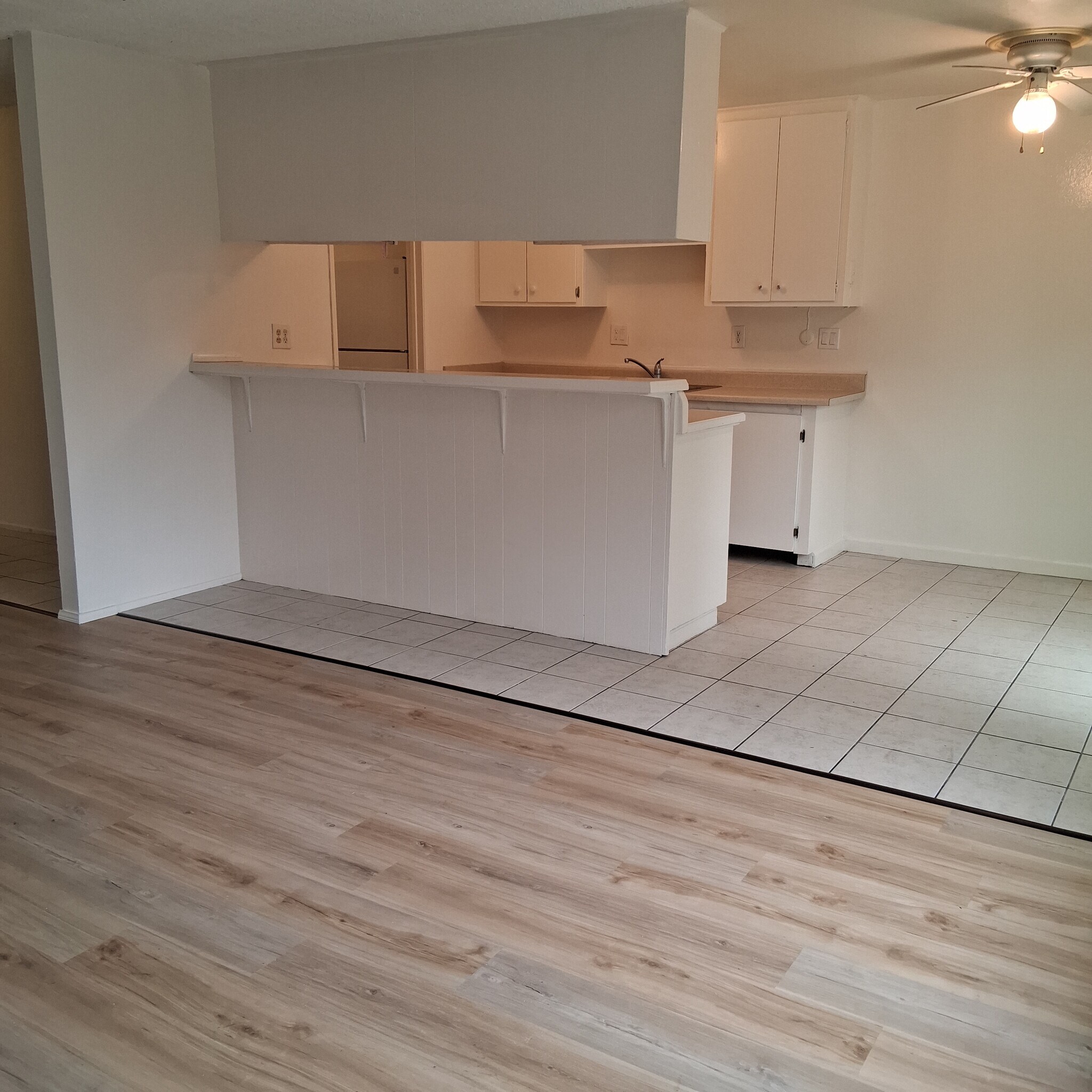 Huge open floor plan - 2115 1/2 S Broden St