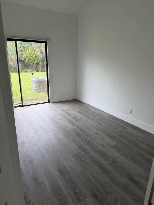 Building Photo - 2313 NW 55th Terrace