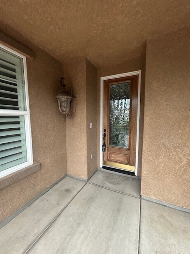 Building Photo - 4929 W Pianosa Ave