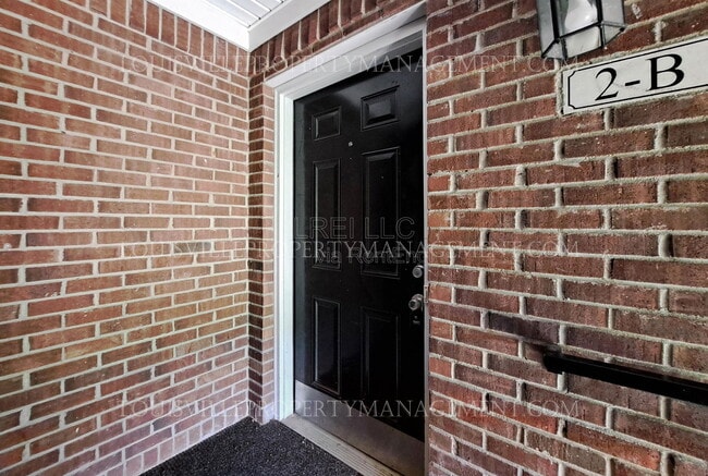 Building Photo - 306 Keeneland Dr