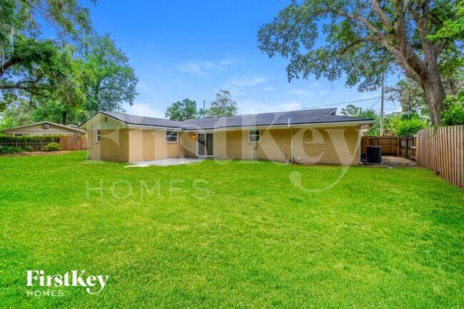 Building Photo - 1270 Arbor Cir