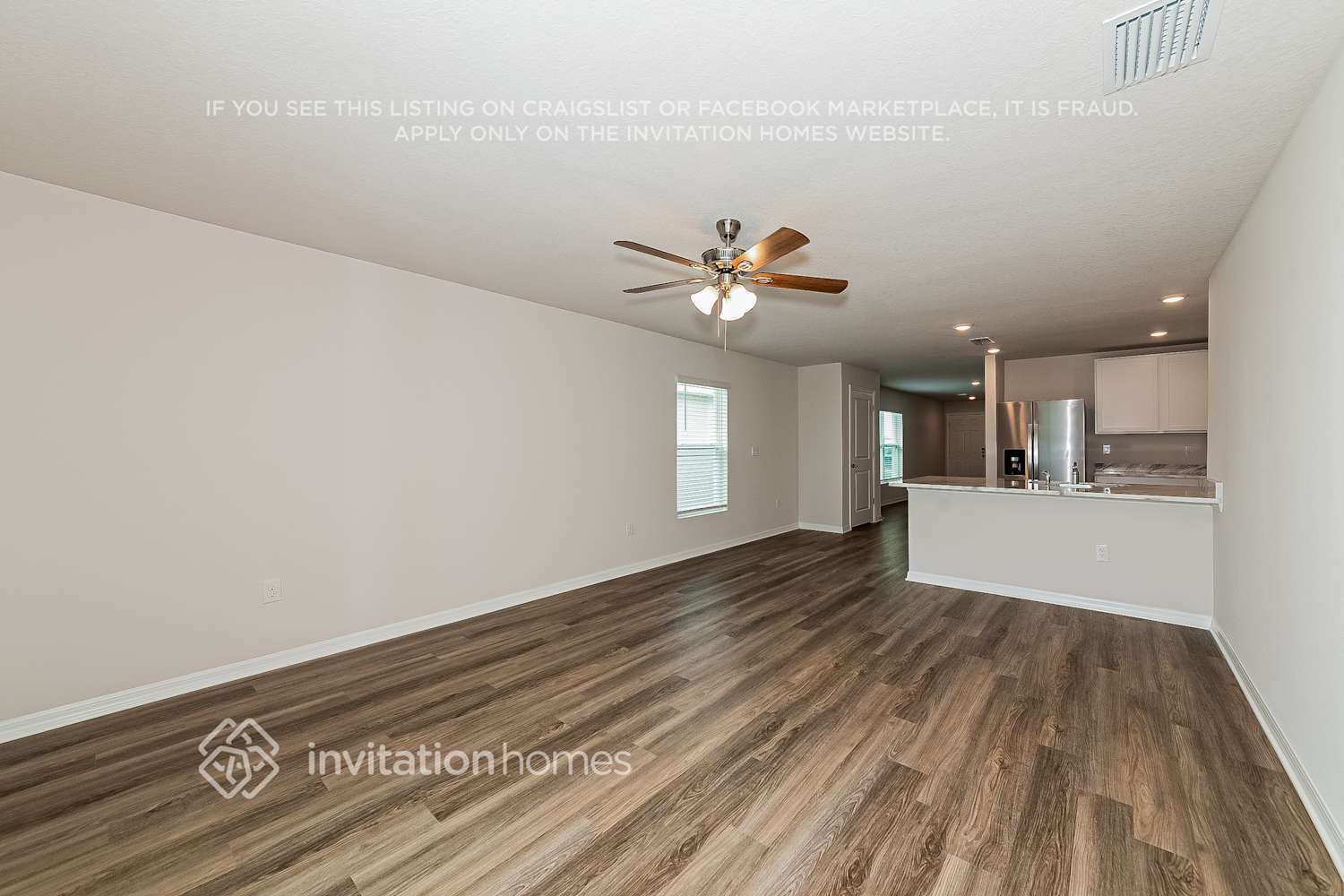 Building Photo - 5917 Silver Moonlight Dr