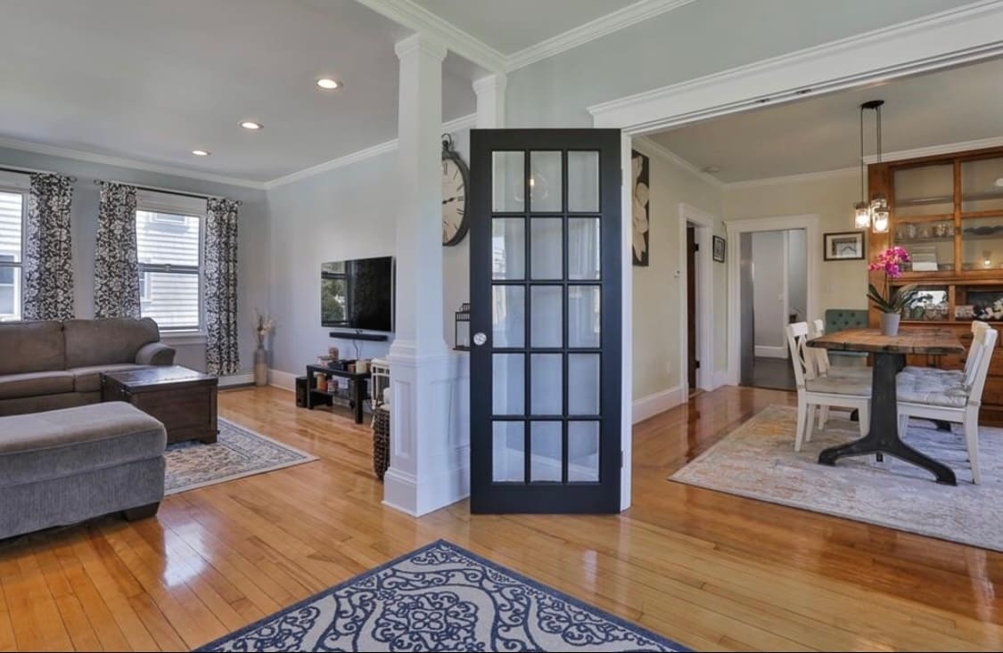 Building Photo - 124 Haverhill St