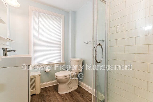 Building Photo - 137 Bartram Ave