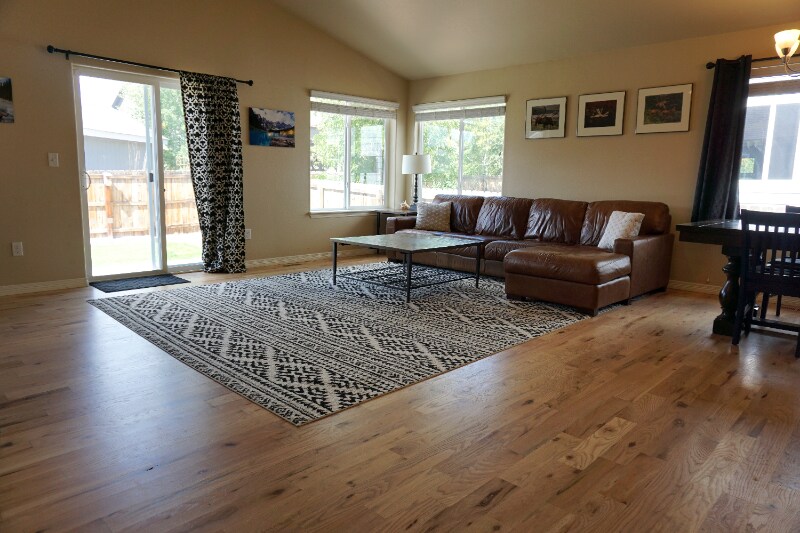 Building Photo - 1611 Jennifer St