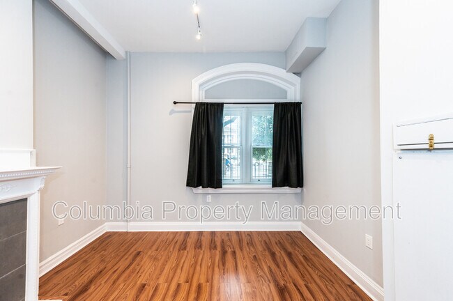 Building Photo - 3060 16th St NW