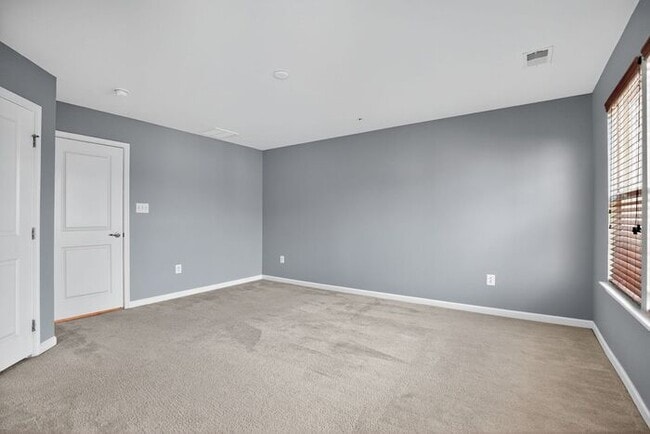 Building Photo - 3276 Green Cove Pl