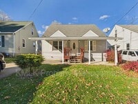 Building Photo - 2475 Ogden Ave