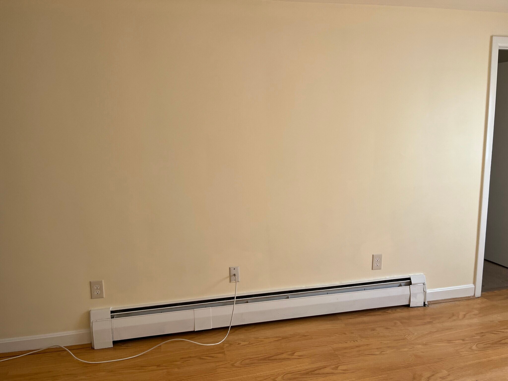 Building Photo - 31 Bridge St