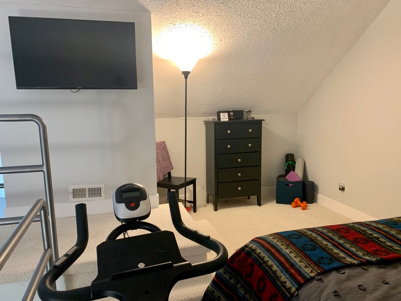 Building Photo - 4791 White Rock Cir