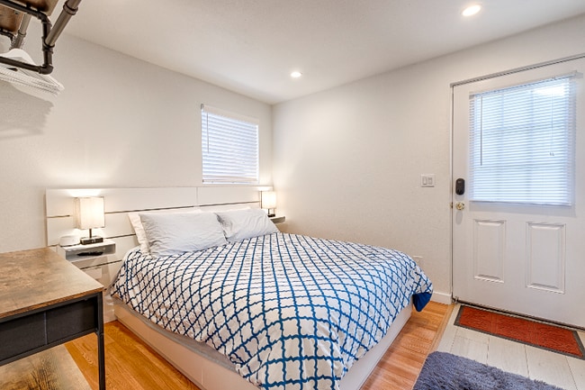 Building Photo - 515 Mountain View Ave