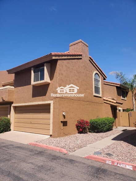 Building Photo - 5640 E Bell Rd