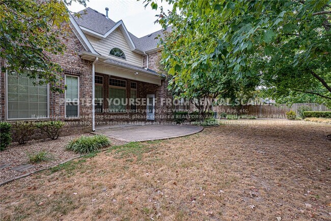 Building Photo - 4003 NE Cadbury Ave