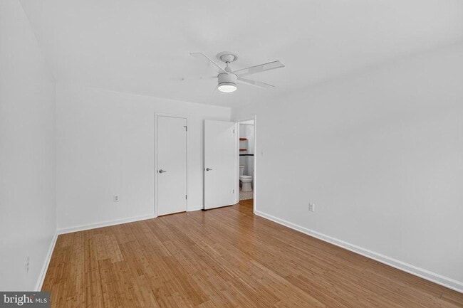 Building Photo - 204 Park Terrace Ct SE