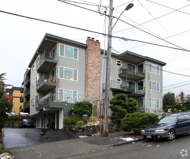 4501 N Greenwood Ave 4501 N Greenwood Ave Seattle WA 98103