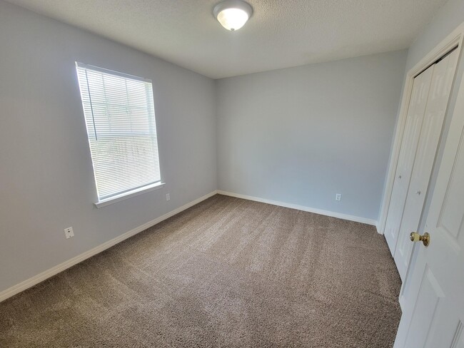 Building Photo - 2734 Rambler Ct