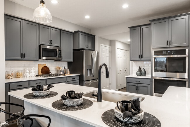 Building Photo - 17491 Fetzer Ct