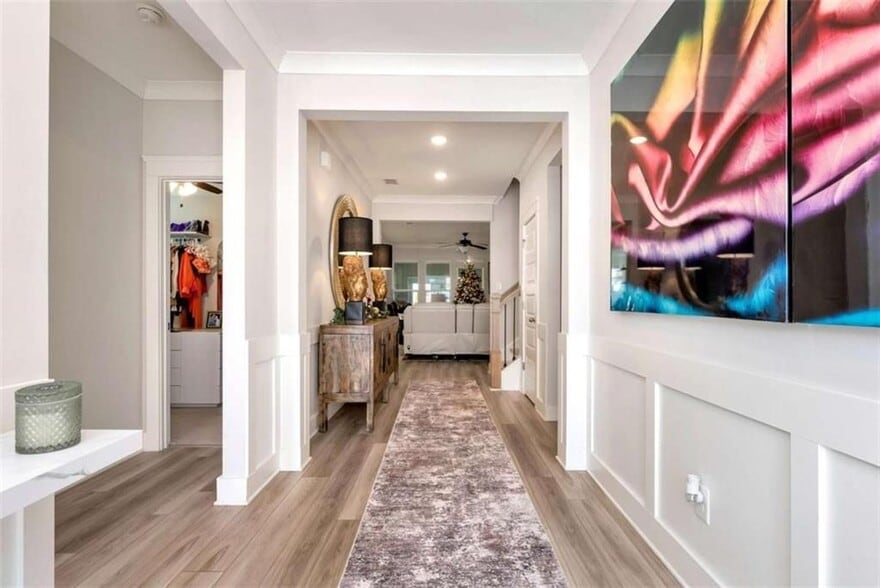 Building Photo - 6968 Manchester Dr