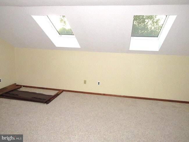 Building Photo - 512 Cobblers Ln