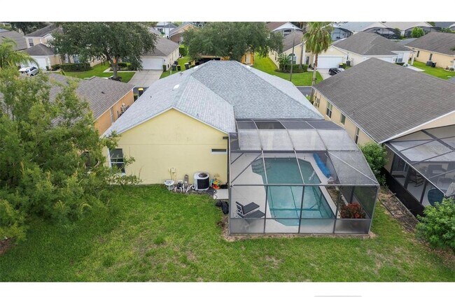 Building Photo - 135 Langham Dr